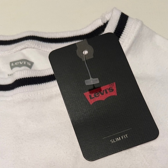 NWT Levi's Women ORACLE SHRUNKEN RINGER T-SHIRT Size Extra Small (E2) - Picture 2 of 5